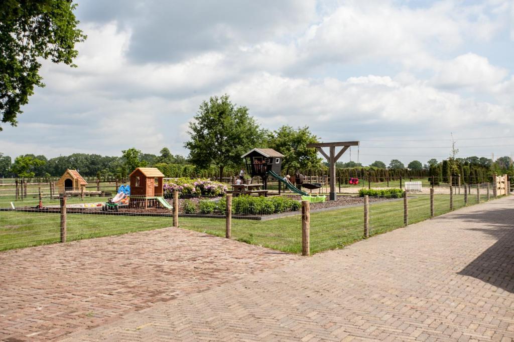 De Wijnlodge Kootwijkerbroek Exterior foto